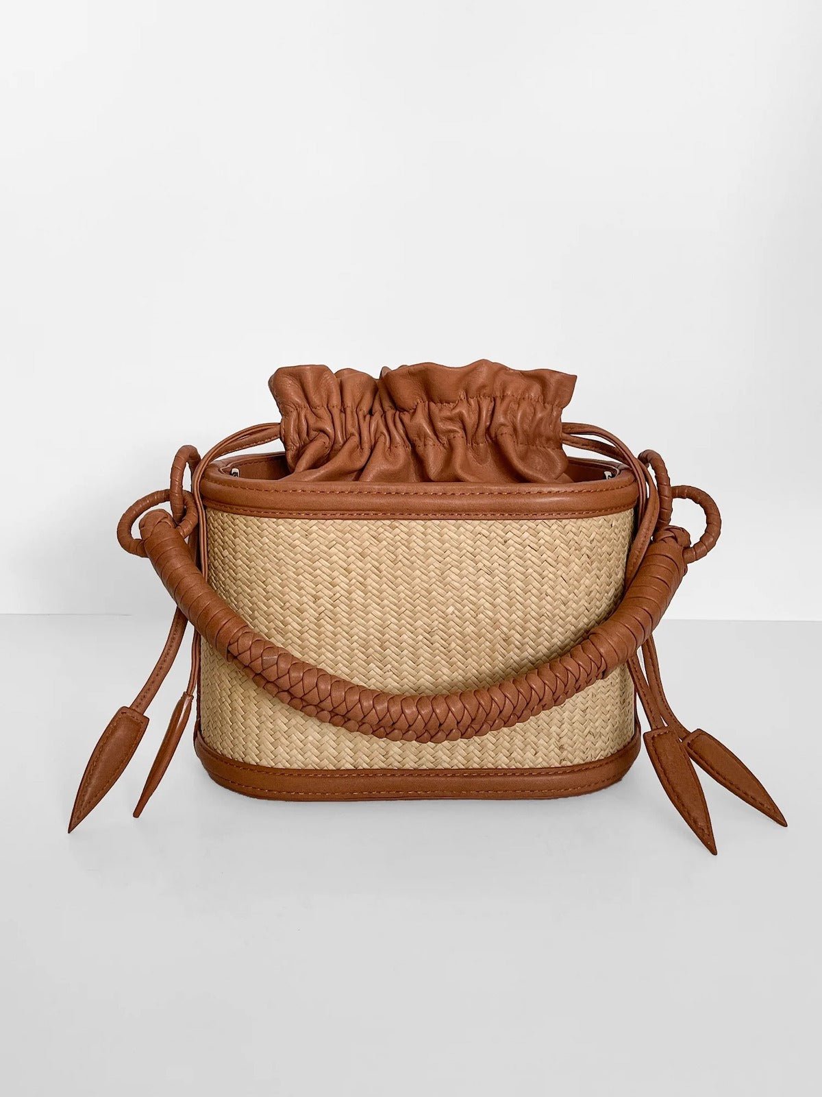 Iraca Basket Bucket - EVAMAIA