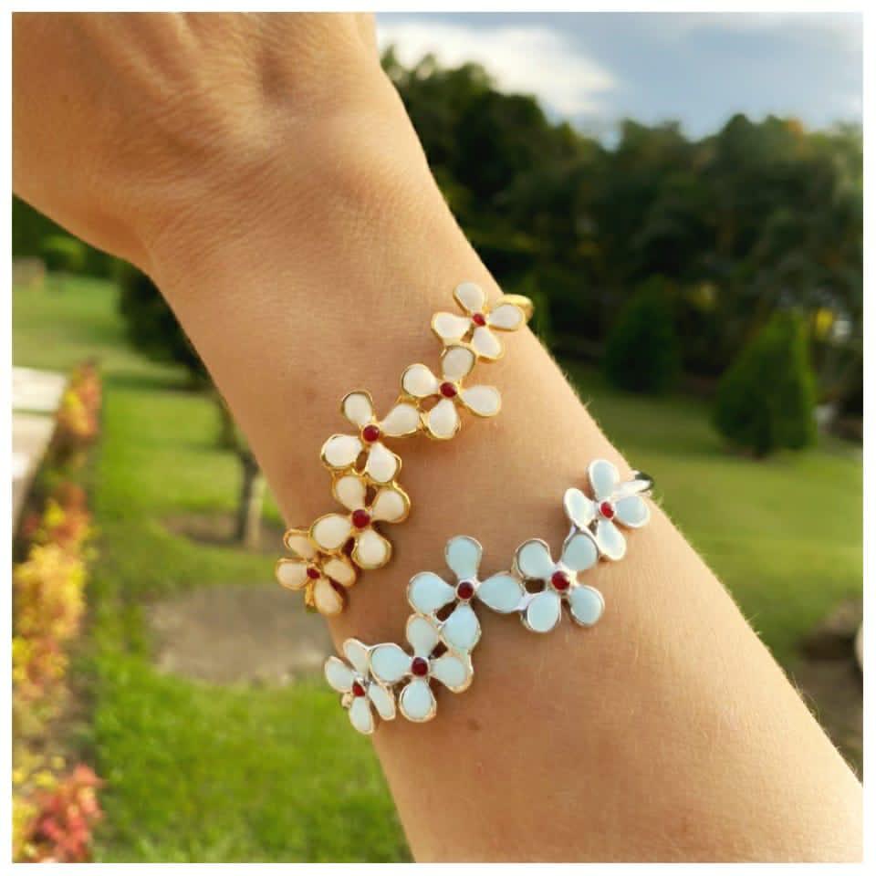 Mimosa Cuff Bracelet - EVAMAIA