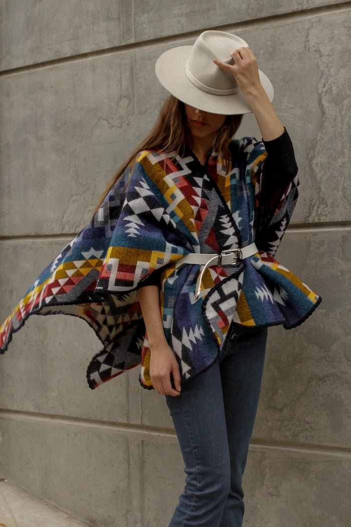 Red Etnico Poncho - EVAMAIA