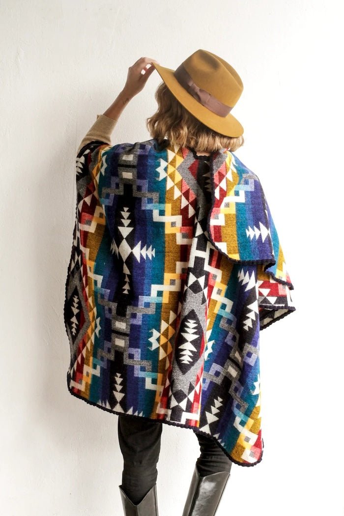 Red Etnico Poncho - EVAMAIA
