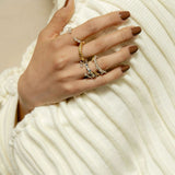Triple Akis Ring