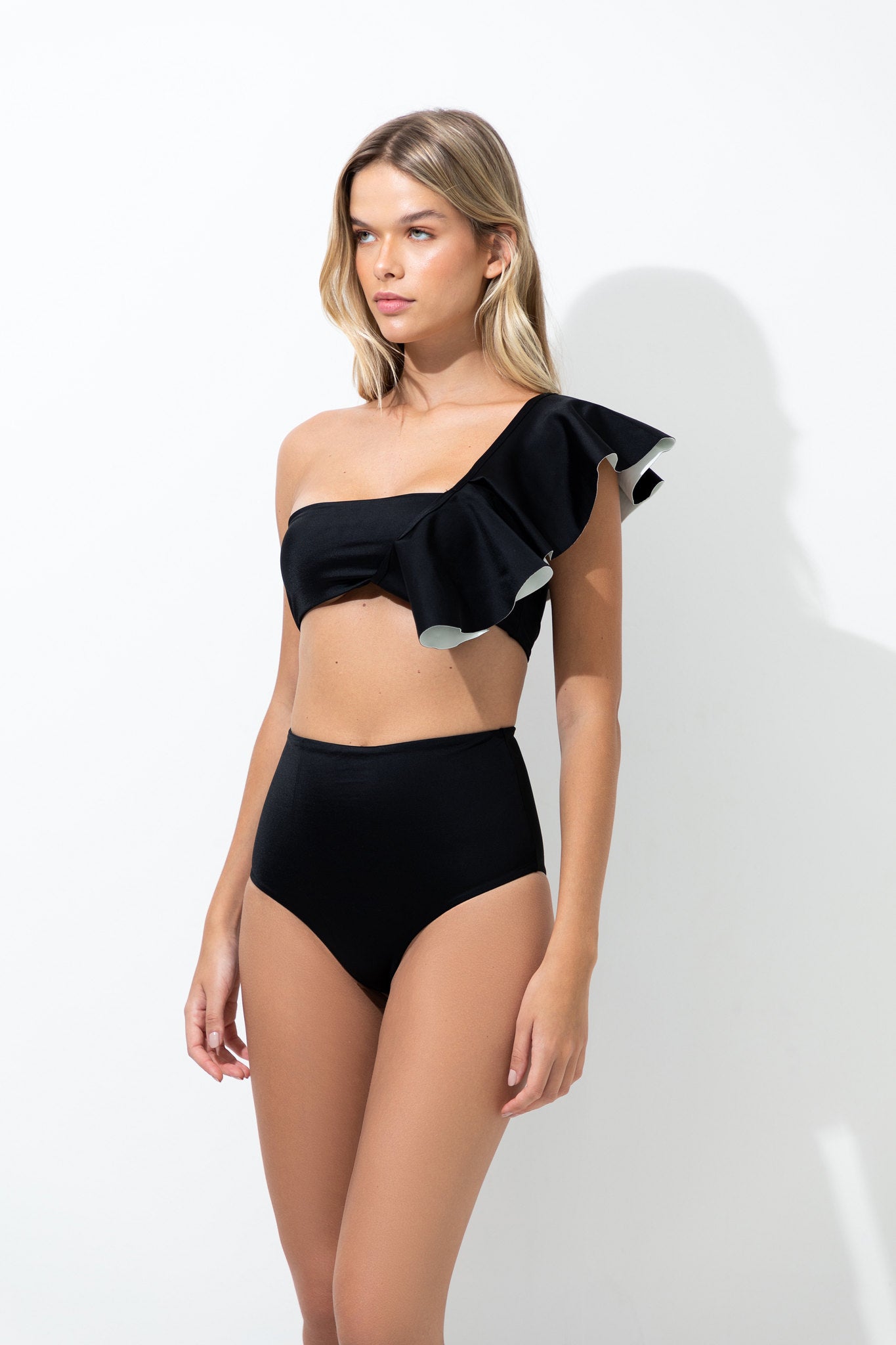Black Bandeau Bikini Top with Ruffle Detail - EVAMAIA
