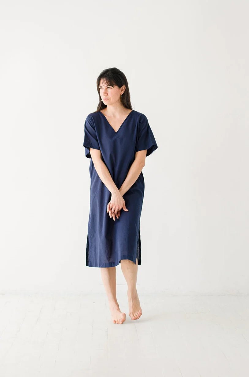 Classic Woven "Lino" Kaftan in Black - EVAMAIA