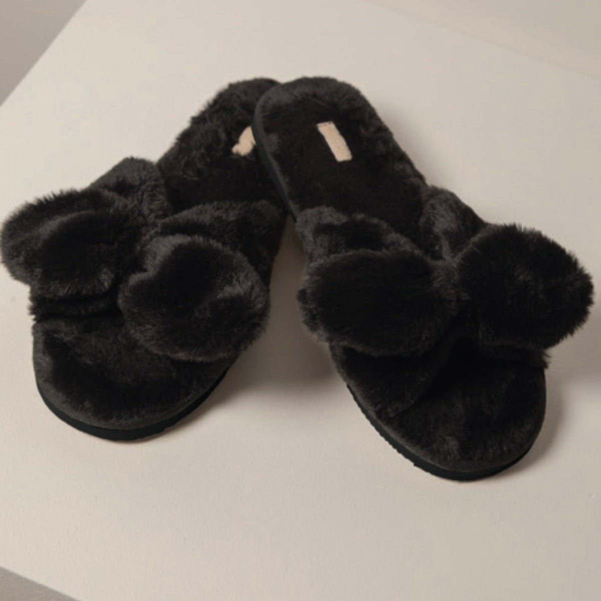 Fluffy Bow Slippers - EVAMAIA