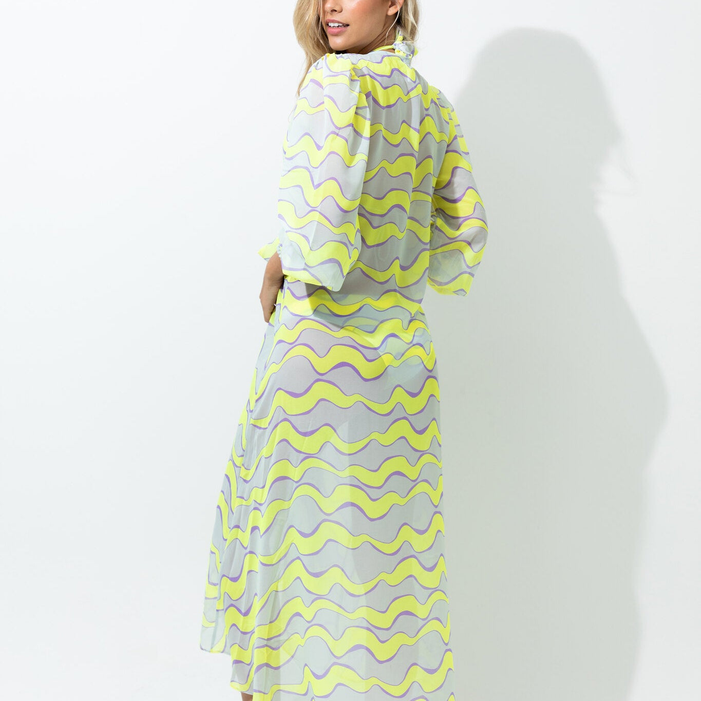 Neon Waves Kimono - One Size - EVAMAIA