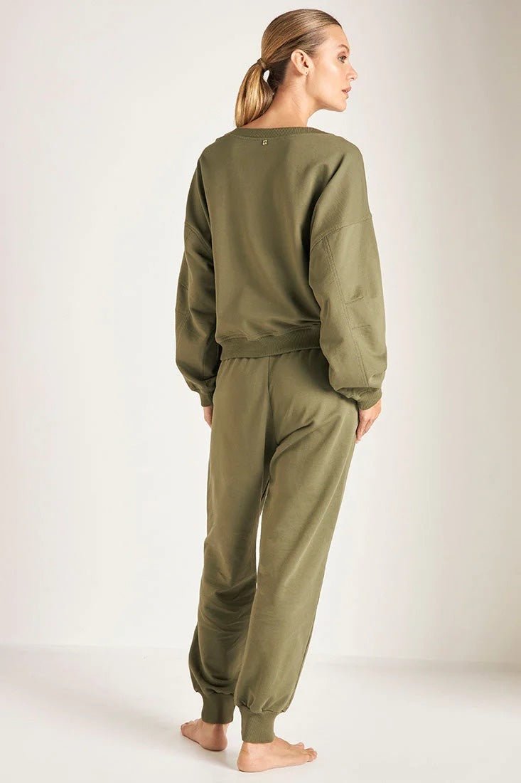 Oversized Sweatshirt - EVAMAIA