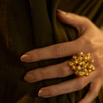Peppermint Seeds and Raw Emerald Adjustable Ring - EVAMAIA