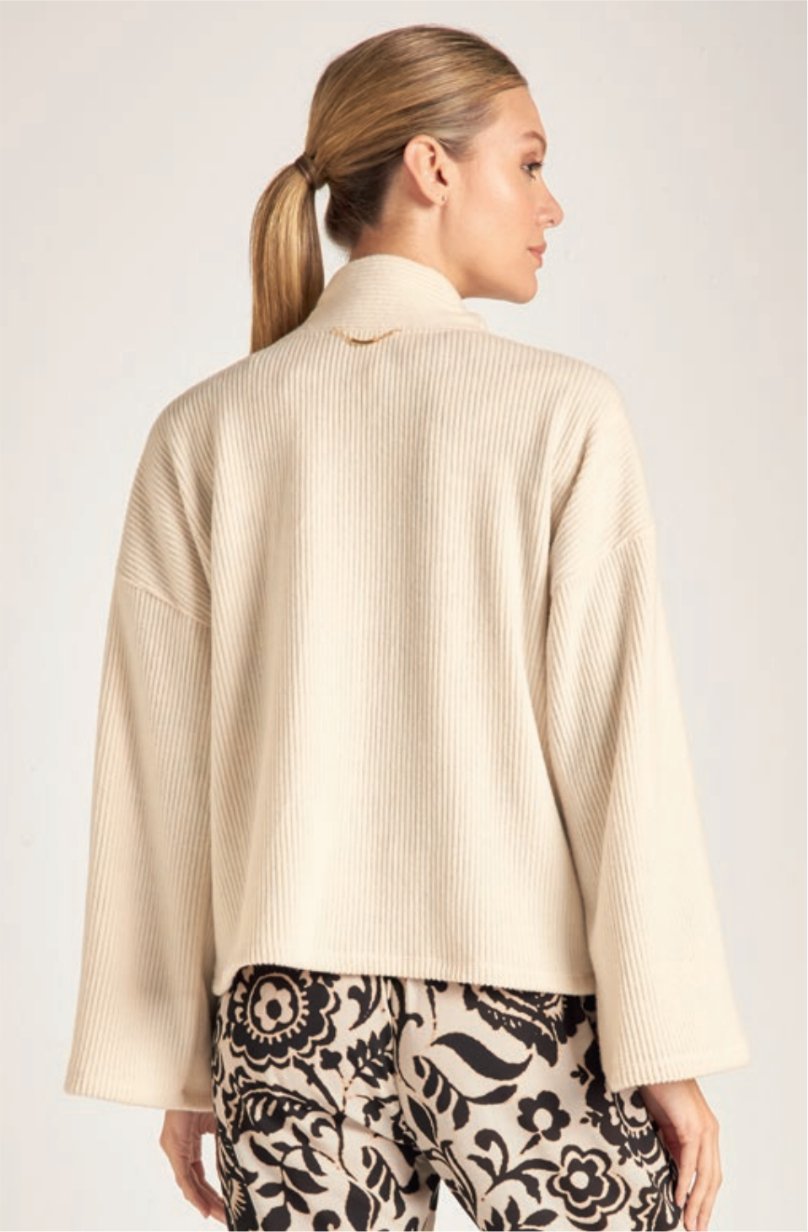 Ribbed Collar Sweater - EVAMAIA