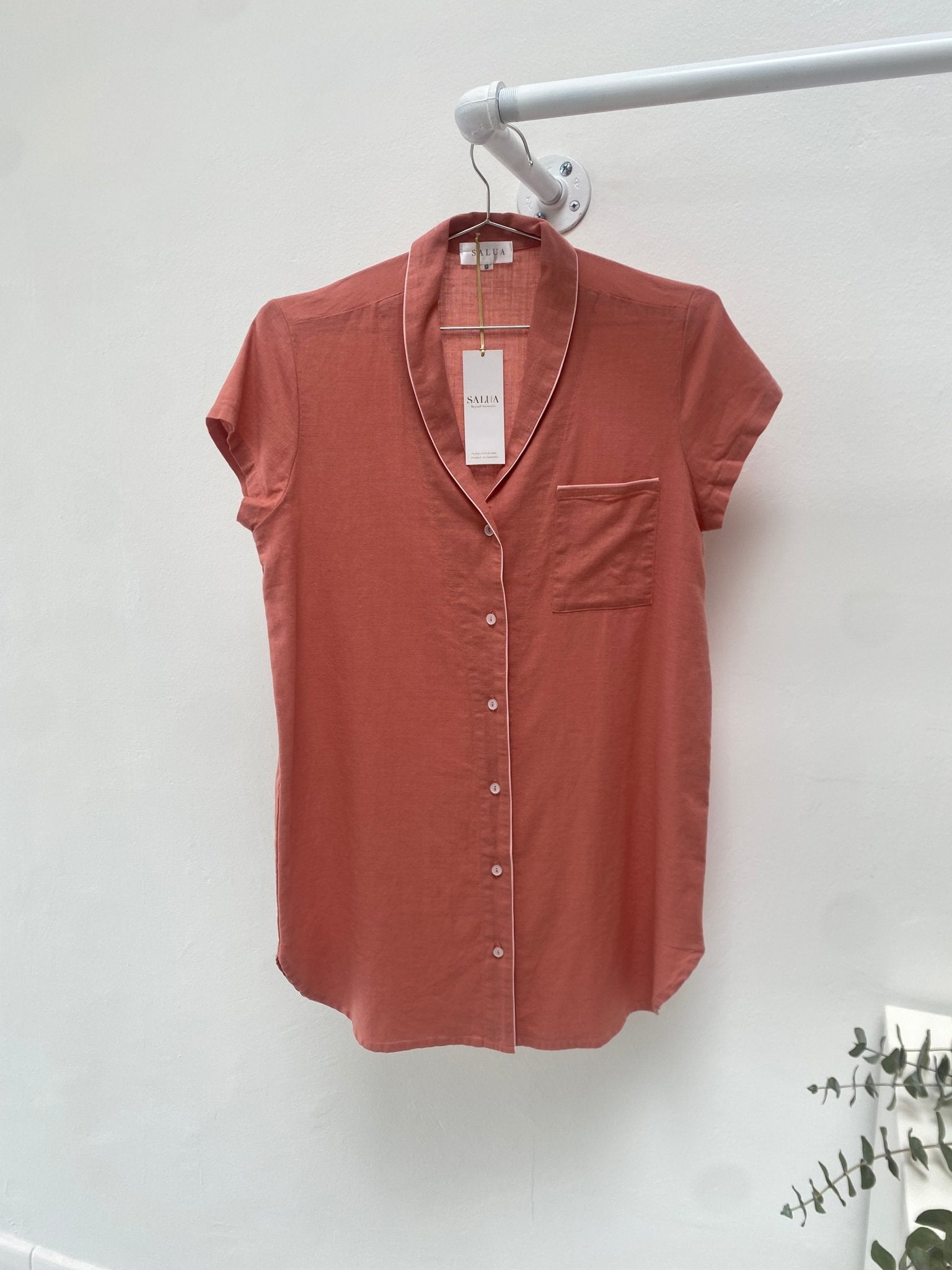 Shawl Collar Boyfriend Shirt in Lino - EVAMAIA