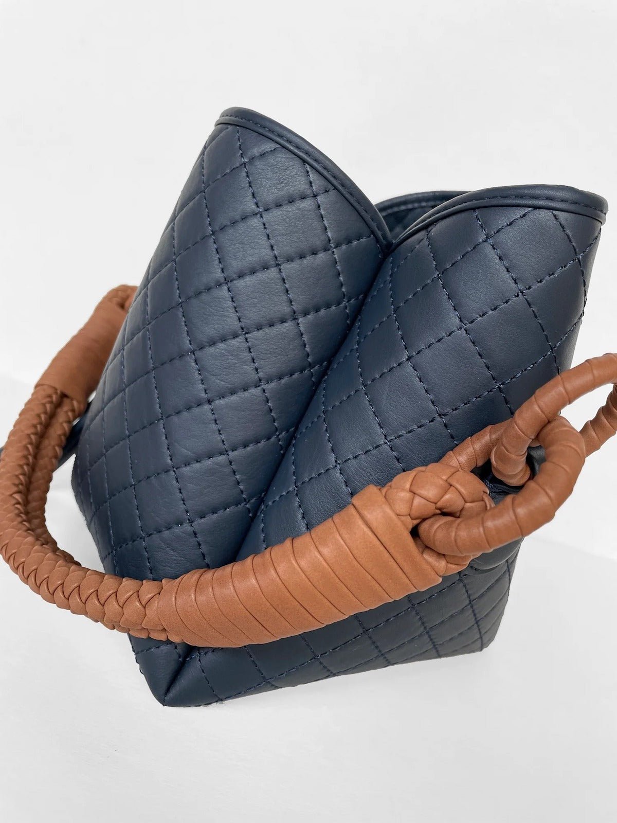 Tulip Bucket Bag in Navy & Camel - EVAMAIA