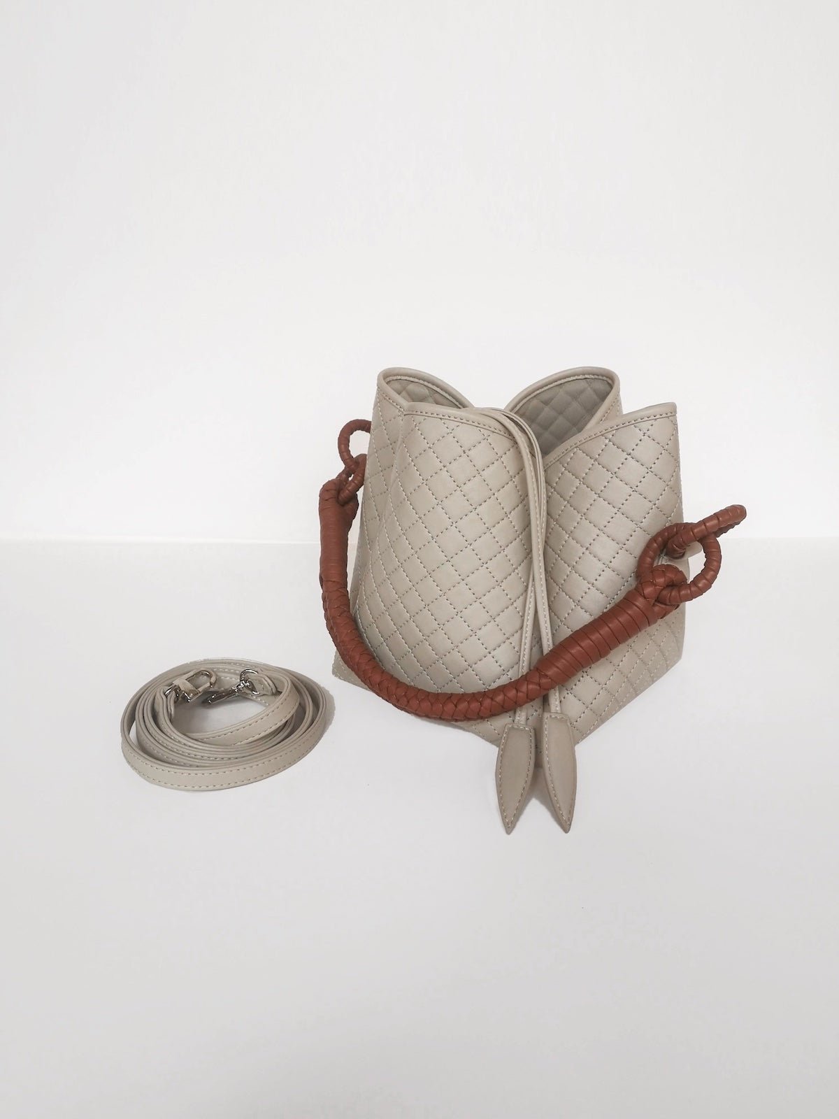 Tulip Bucket Bag in Off White & Brandy - EVAMAIA