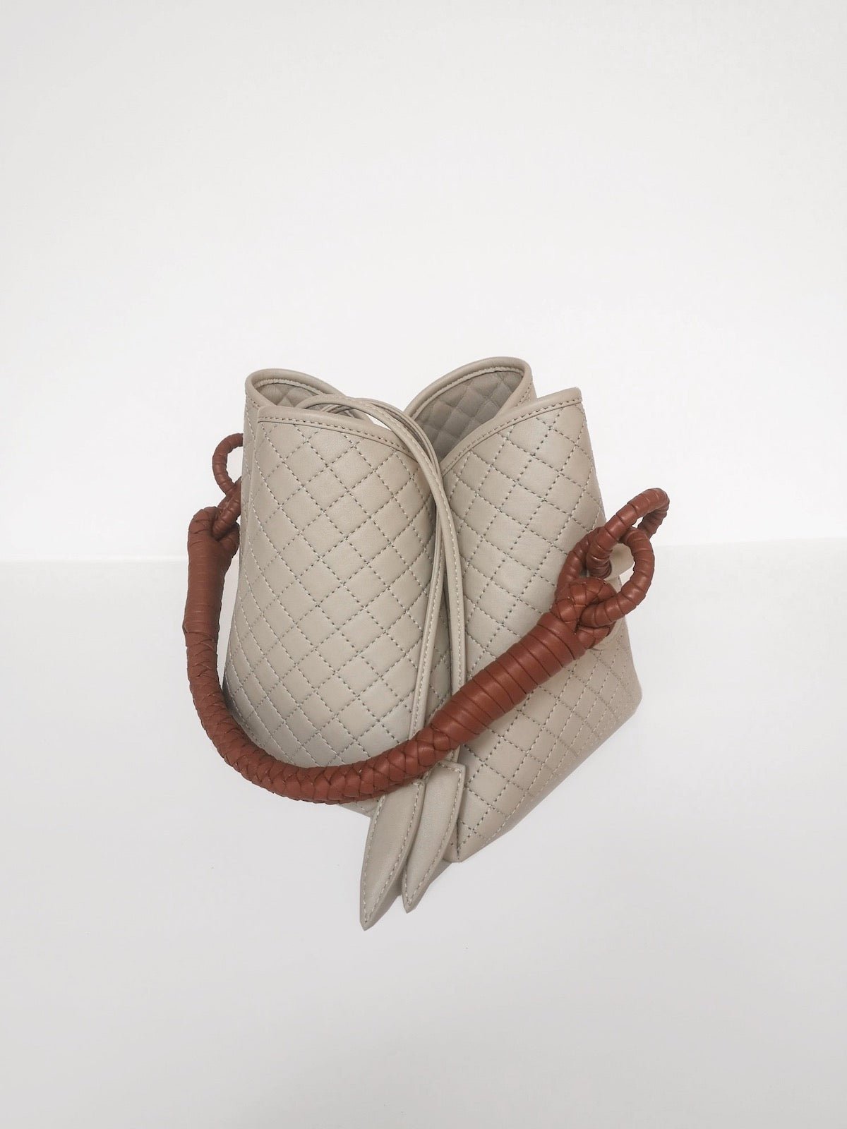 Tulip Bucket Bag in Off White & Brandy - EVAMAIA